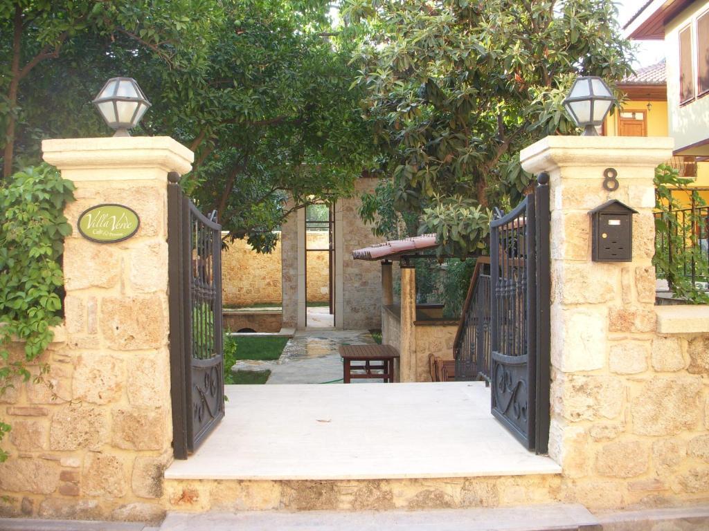 Villa Verde 2*